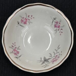 Favolina Karolina Jarolina Poland 3879 Fruit BowlSilver Scalloped Floral 3